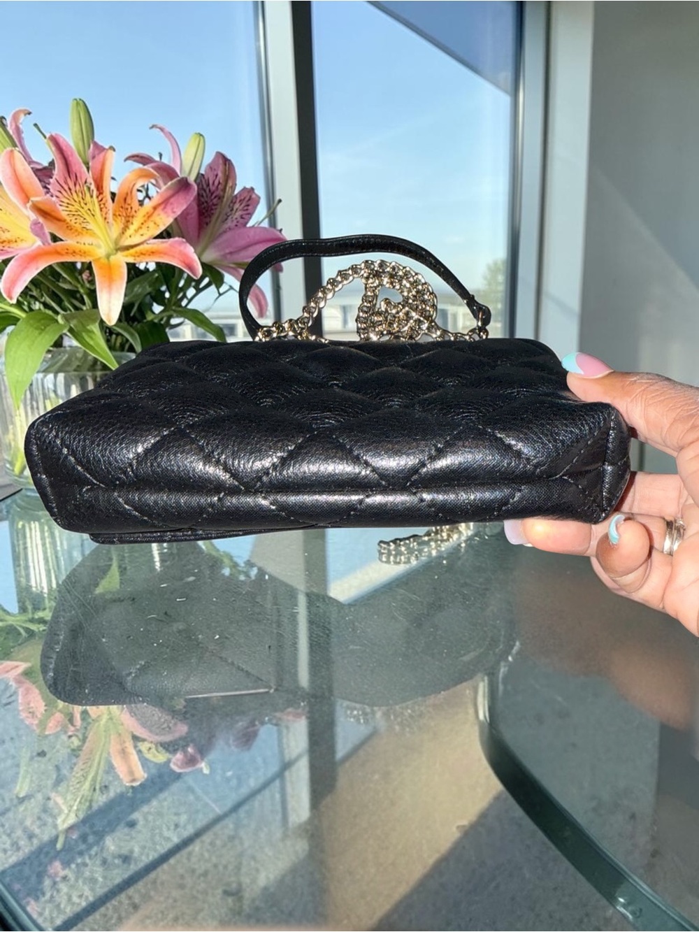 Kate Spade Quilted Black Leather Crossbody Bag with Metal Chain - Picture 5 of 9